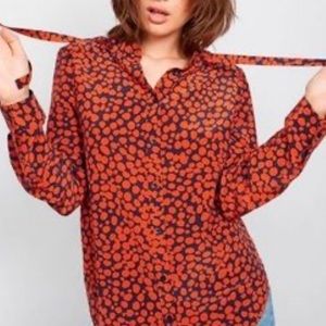 Navy and Red Spotted Top